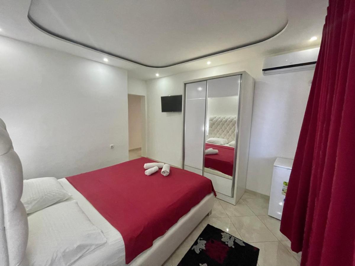 Queen Kodre Apartments Улцинь Екстер'єр фото